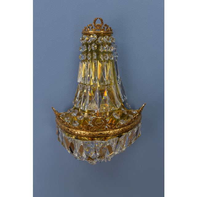 Traditional German Empire Style Crystal Glass and Brass Sconce by Palwa, 1960s For Sale - Image 3 of 18