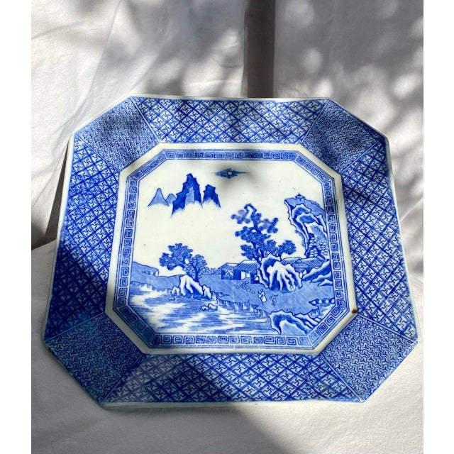 Early 20th Century Late Qing Chinese Blue & White Octagonal Landscape Serving Plate For Sale - Image 4 of 16