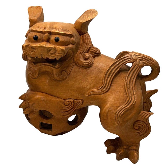 Mid 20th Century Chinese Export Carved Wood Guardian Foo Dog Statue, Pair For Sale - Image 9 of 14