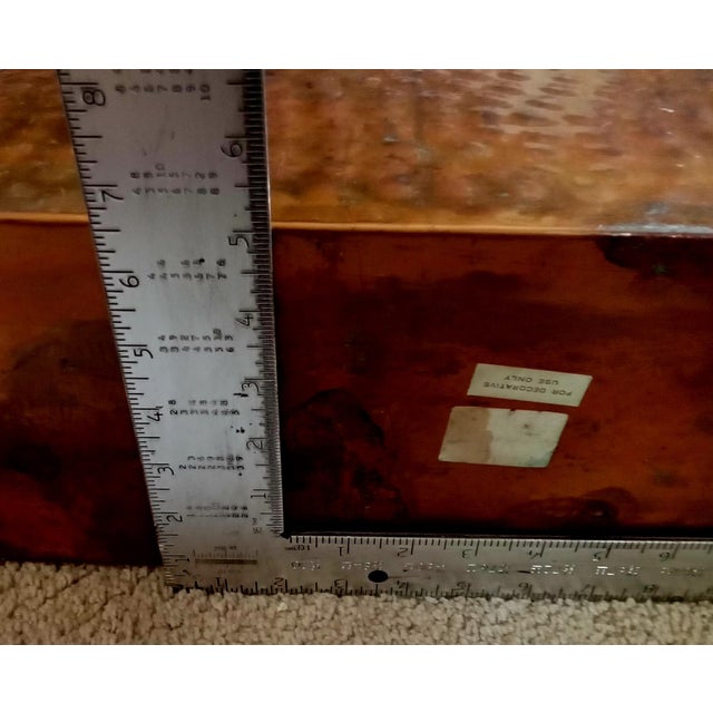 Mid-Century Modern Vintage Copper and Brass Bag Style Magazine Holder For Sale - Image 3 of 5