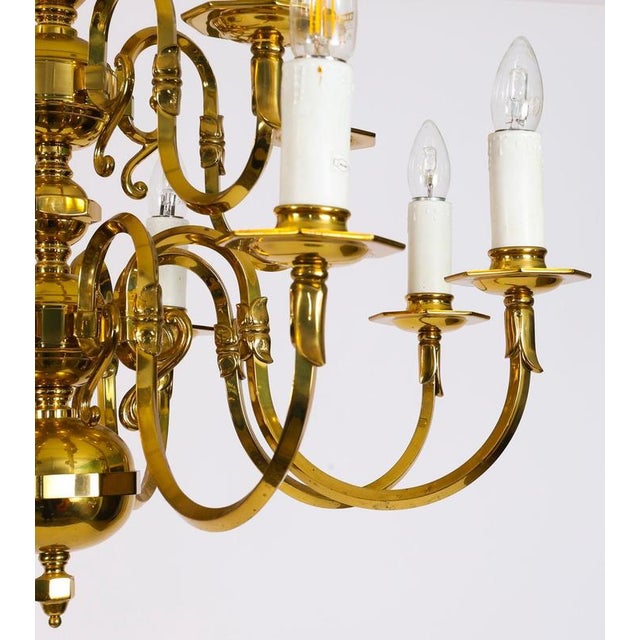 1920s Antique Dutch Renaissance Brass 2-Tier Chandelier, 1920 For Sale - Image 5 of 9