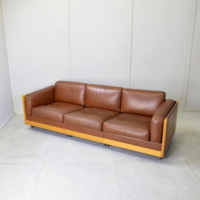 920 Three-Seat Sofa in Beechwood and Leather by Afra & Tobia Scarpa for Cassina, Italy, 1960s For Sale - Image 12 of 13