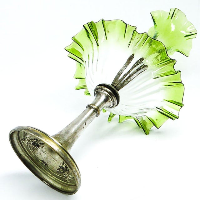 Metal Art Nouveau Fruit Bowl on Stand with Flute Vase, 1900s For Sale - Image 7 of 12