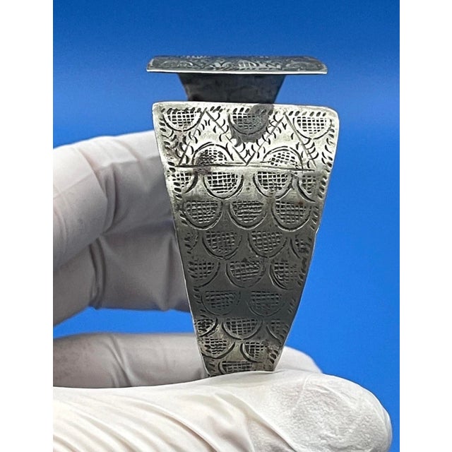Silver 1990s Hmong Hill Tribe Silver Etched Bangle Cuff Bracelet Set, Vintage For Sale - Image 8 of 11