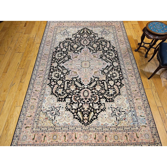 Fine Persian Tabriz Rug, Hand-Knotted Wool & Silk, Geometric Heriz Pattern, Black & Ivory, 7x10 For Sale In Chicago - Image 6 of 17