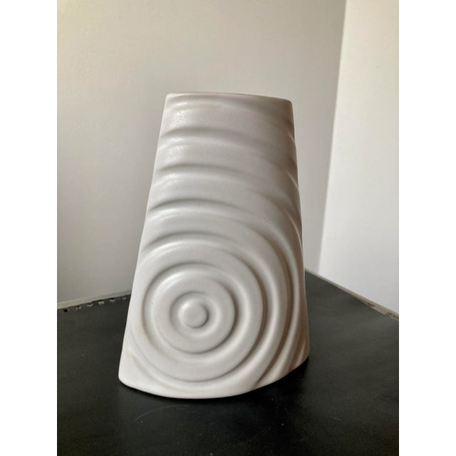 Jonathan Adler Swirl Vase Ceramic For Sale In New York - Image 6 of 7