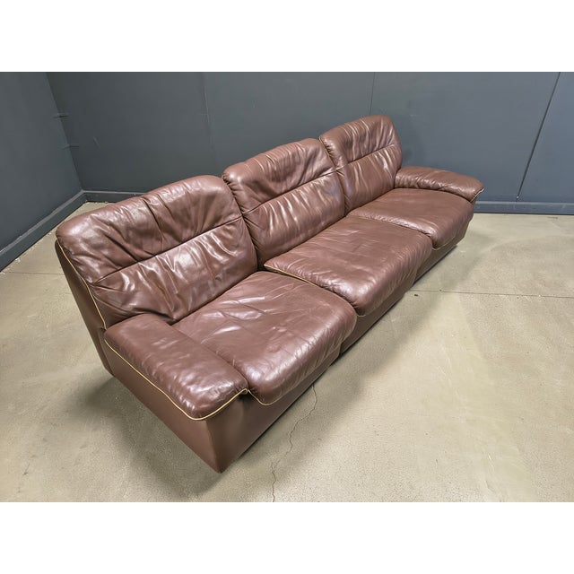 Brown DS66 Sofa in Chocolate Leather from de Sede, 1970s, Set of 5 For Sale - Image 8 of 9