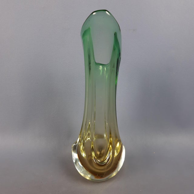 Amber Green Sommerso Murano Glass Vase by Murano for Murano, 1970s For Sale - Image 3 of 16