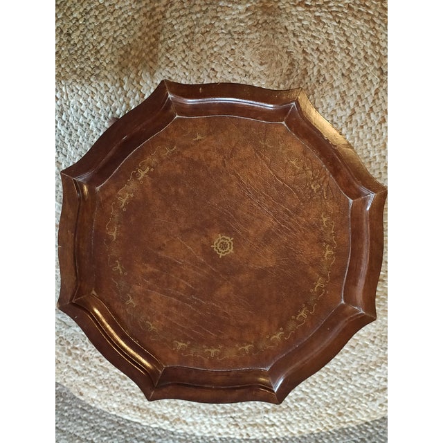 Vintage Chippendale Mahogany Tripod Wine Table, in Good conditions. Designed before 1890