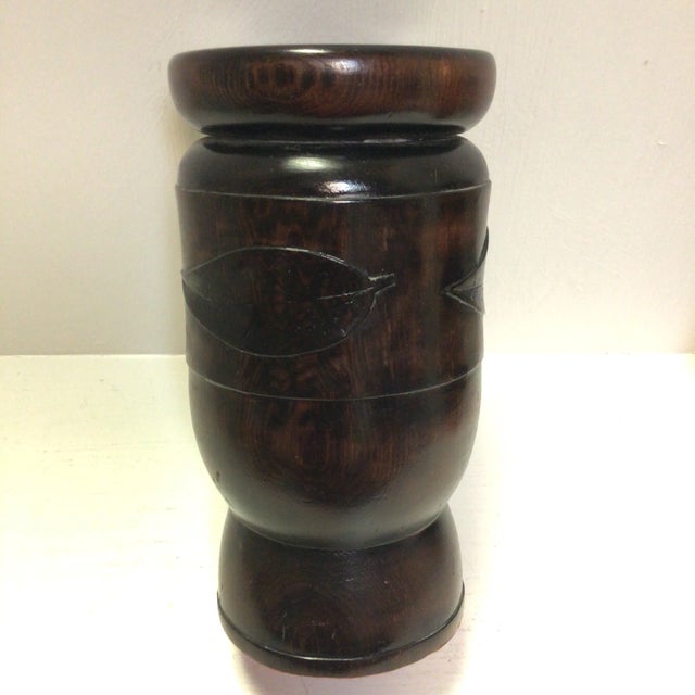 Wood Pair of Vintage Folk Art Hand Carved Redwood Matching Vases With Carved Leaf Design - a Pair For Sale - Image 7 of 13