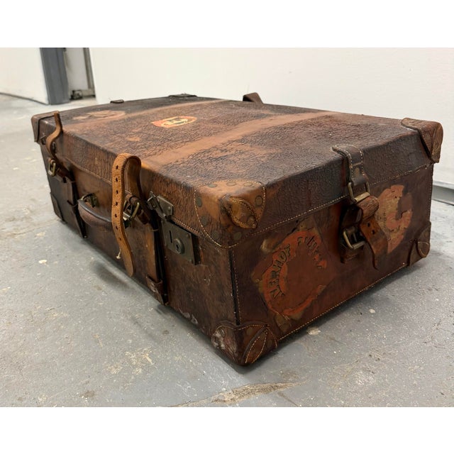 Brown Antique Early 20th Century Leather Moynat Paris Luggage Trunk With Cruise Line Stickers For Sale - Image 8 of 17