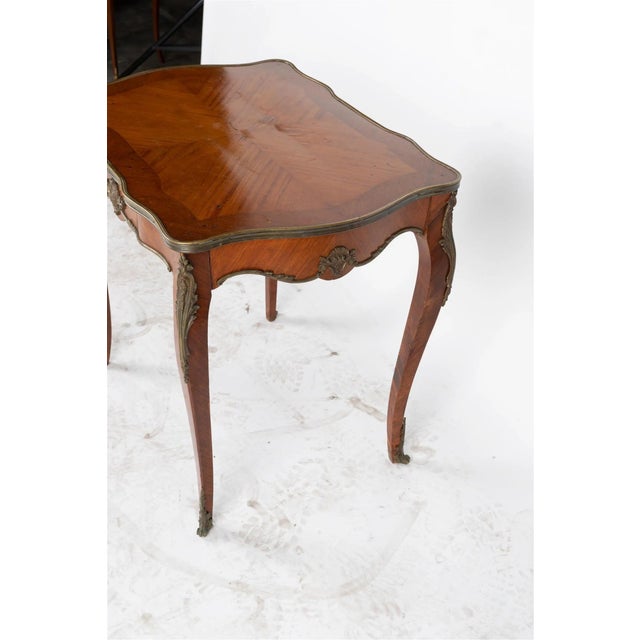 French Antique Late 19th Century Louis Xv Style French Kingwood Marquetry Salon Table For Sale - Image 3 of 7