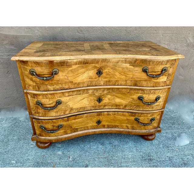Continental or South German Chest of Drawers For Sale - Image 9 of 12