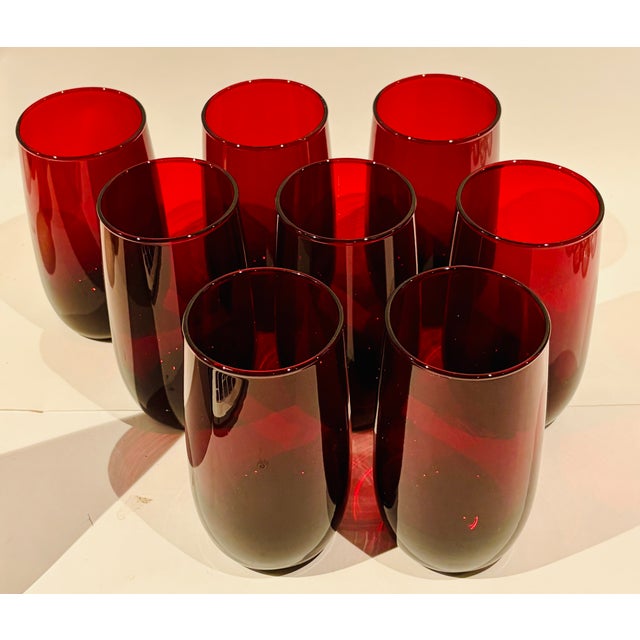 Lovely, seasonal roly poly Royal Ruby glasses from Anchor Hocking! Holds 13oz. and has such a rich red color!