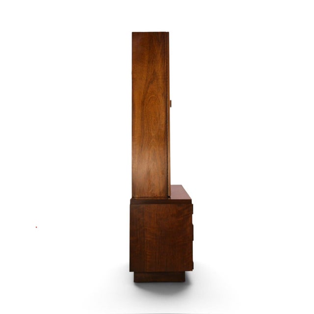 Wood Lane Staccato Vintage Two Piece Mid Century Modern China Cabinet Buffet and Hutch C. 1970s For Sale - Image 7 of 15