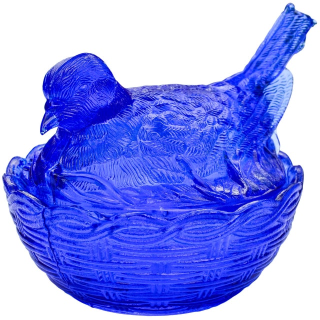 Mid-Century Modern Mid 20th Century Handblown Blue Americana Glass Bird-Figurine Centerpiece For Sale - Image 3 of 8