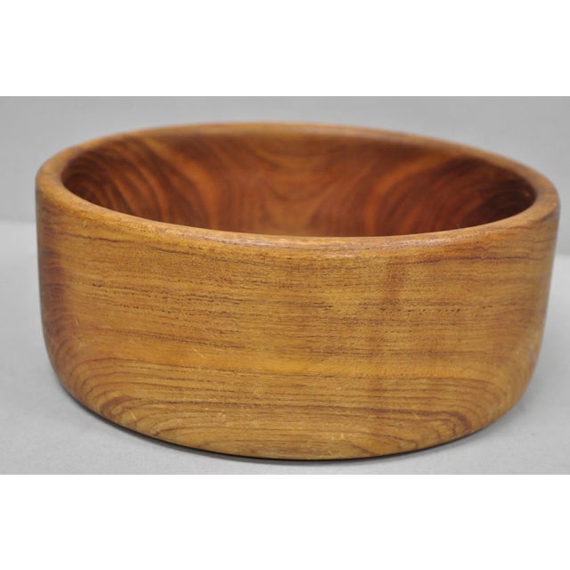 Brown Vintage Mid Century Danish Modern Carved Teak Wood Salad Fruit Bowl (A) For Sale - Image 8 of 13