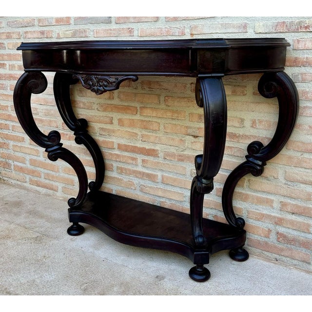 French Regency Console Table in Carved Walnut For Sale - Image 4 of 7