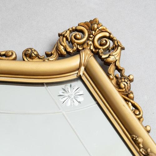 Gold French Gilt Cornucopia Mirror, 1960s For Sale - Image 8 of 12