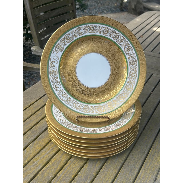 Late 19th Century Bavarian Gold Encrusted Dinner Plates - Set of 8 For Sale - Image 14 of 14
