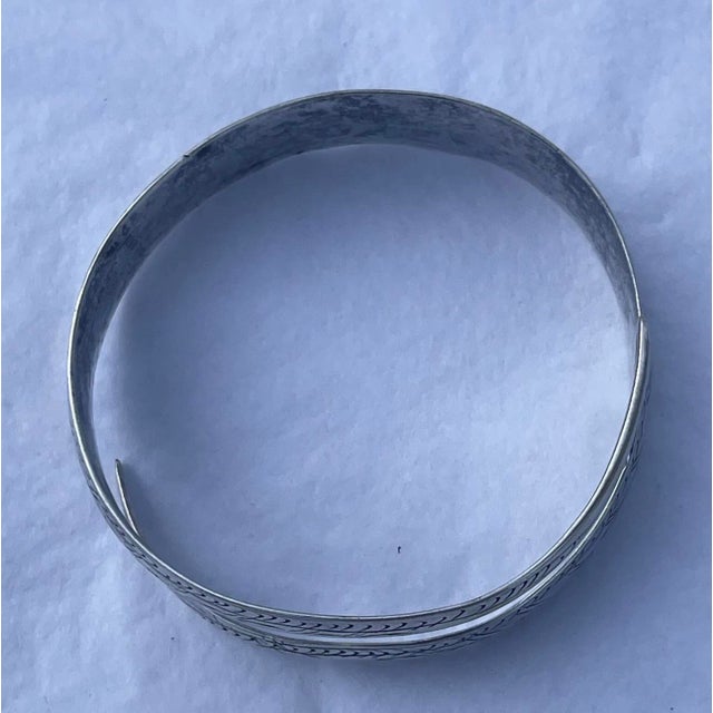 1980s Hmong Hill Tribe Sterling Silver Double Wrap Cuff, Unisex For Sale - Image 12 of 12