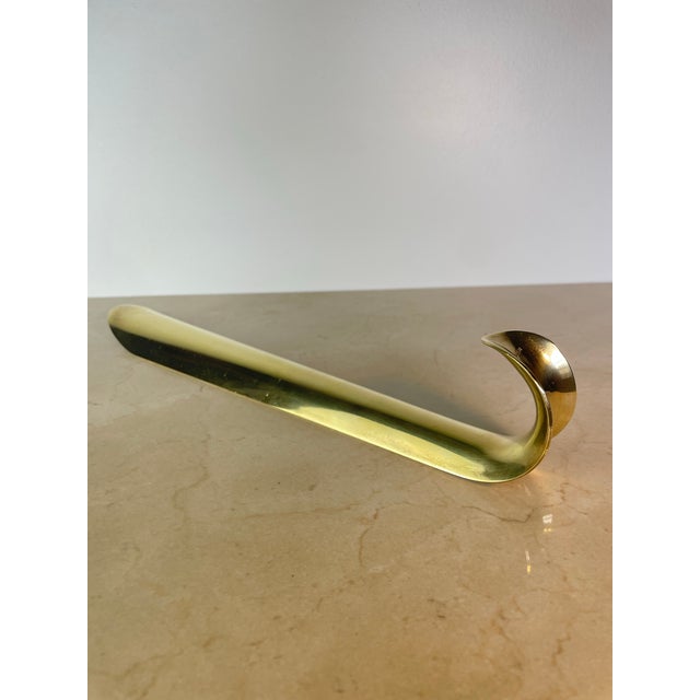 Vintage Minimalist Solid Brass Long-Handled Shoehorn For Sale In Seattle - Image 6 of 9
