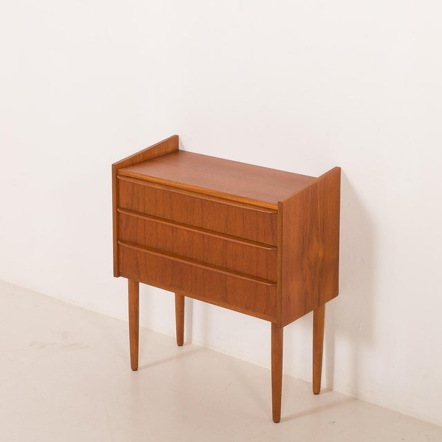 Small Danish Dresser in Teak, 1960s For Sale - Image 6 of 11