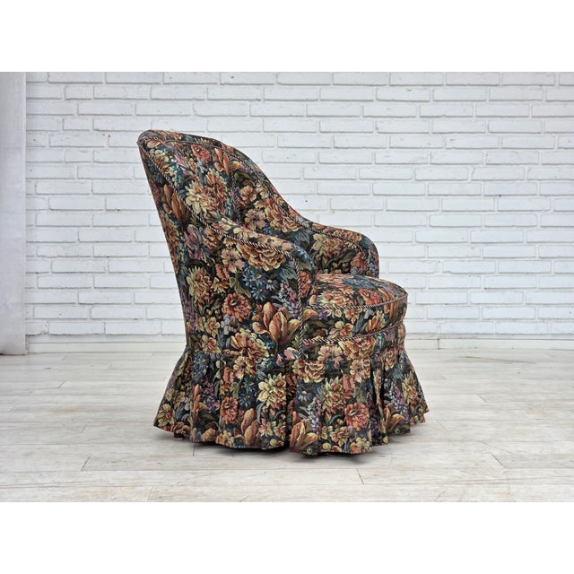 Danish Cocktail Lounge Chair in Furniture Jacquard Fabric, 1960s For Sale - Image 17 of 17