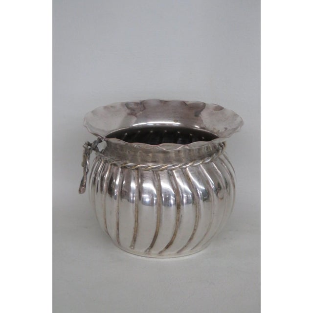 Traditional Silver Plated Cachepot Rose Bowl Round Fluted Flower Vase Ruffle Rim 5072b For Sale - Image 3 of 10