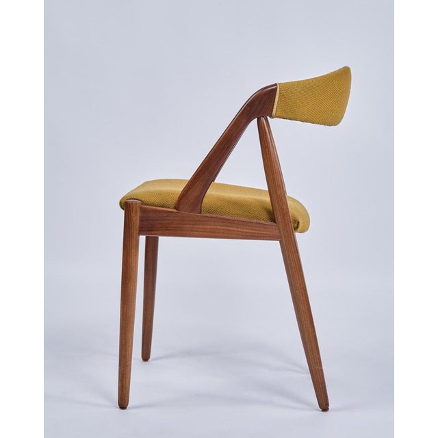 Vintage Model 31 Dining Chairs in Teak by Kai Kristiansen, 1960s, Set of 6 For Sale - Image 3 of 10