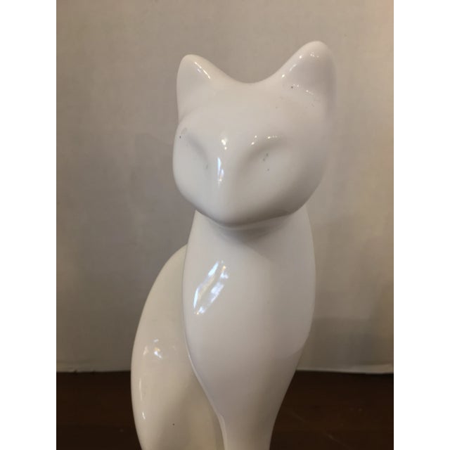 Petite Mid Century Ceramic White Cat Figurine For Sale - Image 4 of 12