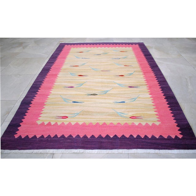 Turkish Silk Rug Kilim Hand Woven Tulips Motif Oushak Area Rug - 3′11″ × 5′7″ For Sale - Image 4 of 17