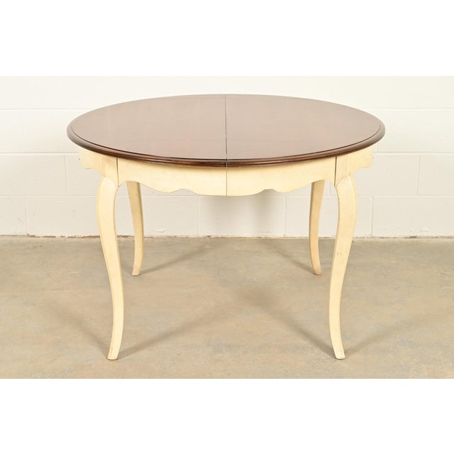 Drexel French Provincial Louis XV Walnut and Cream Lacquered Dining Table or Breakfast Table, 1962 For Sale - Image 11 of 11