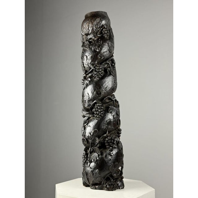 Hand-Carved Column, 18th Century For Sale - Image 3 of 18