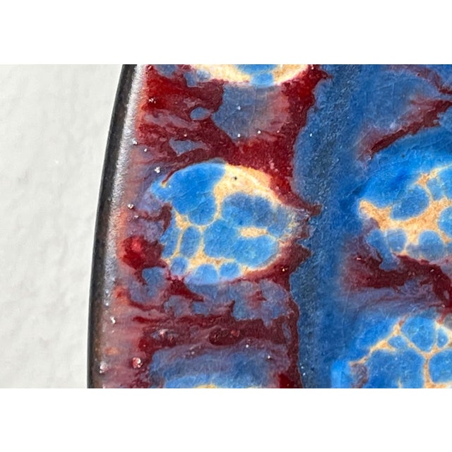 Large Mid-Century Modern German Studio Pottery Decorative Wall Plate by Eva Fritz-Lindner for Karlsruher Majolika, 1960s For Sale - Image 15 of 18
