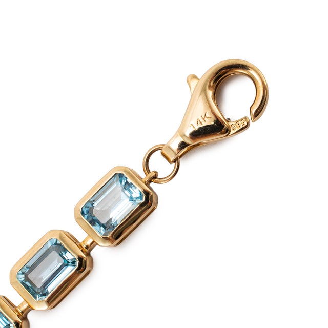 Early 21st Century 14k Yellow Gold 17.84ctw Bezeled Aquamarine Adjustable Tennis Chain Necklace For Sale - Image 5 of 8