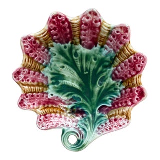 1890s French Majolica Dish Leaf Onnaing For Sale