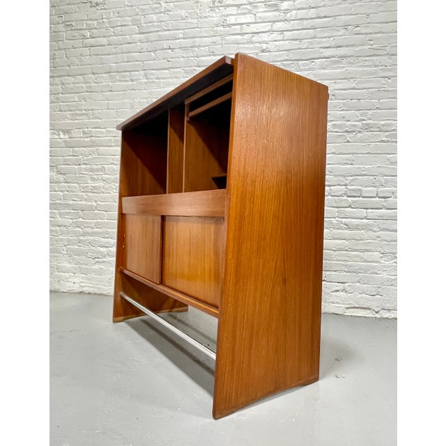 Danish Mid Century Modern Teak Dry Bar Johannes Andersen for Skaaning Møbelfabrik, C. 1960's For Sale In New York - Image 6 of 12