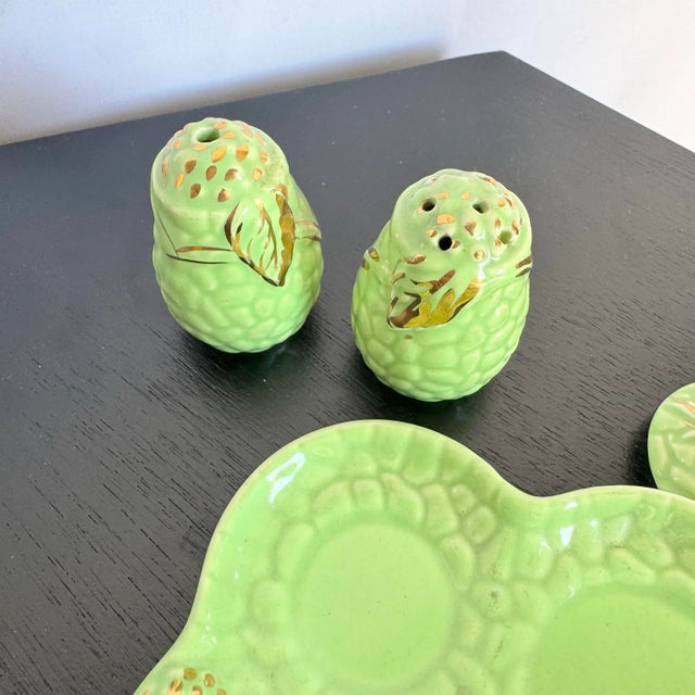 Green Vintage Wade Salt and Pepper Sugar Bowl - 3 Pieces For Sale - Image 8 of 9