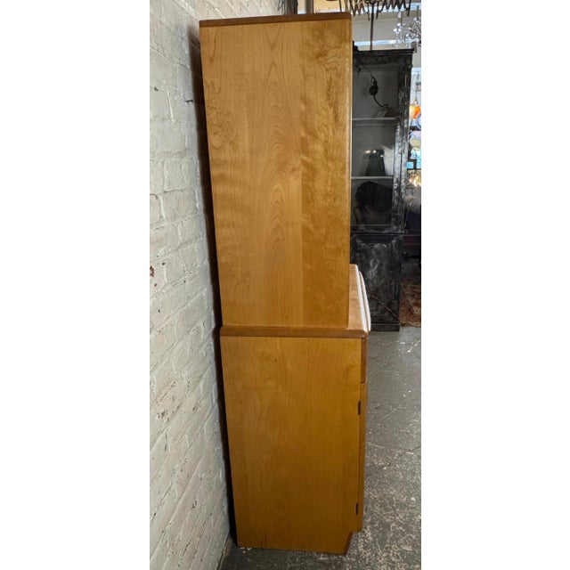 Heywood-Wakefield 2-Piece 'Champagne' China Cabinet With Glass Doors, 1960s For Sale - Image 11 of 18