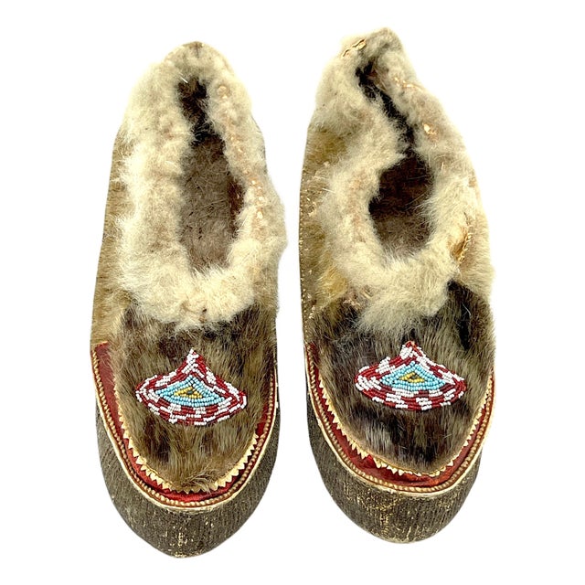 Pair of 20th Century Navajo Beaded Moccasins For Sale
