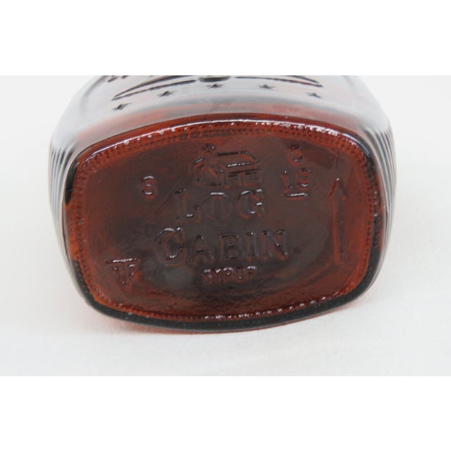 Amber Log Cabin Syrup Bottle 1776 Bicentennial 1976 Amber Glass Flask With Cap 4693b For Sale - Image 8 of 14