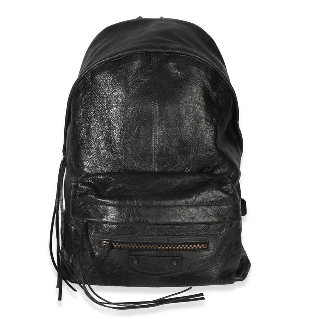 Item #: 154535 Interior Material: Fabric MSRP: 2,150 Features Interior: Single slip and zip pocket Dimensions: 13.5 x 19 x...