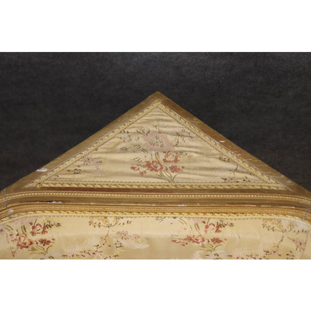 Gold French Louis XVI Giltwood Corner Settee Loveseat C. 1890s Era For Sale - Image 8 of 10