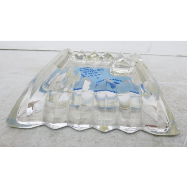 1939 New York World's Fair Theme Building Ashtray For Sale - Image 4 of 4