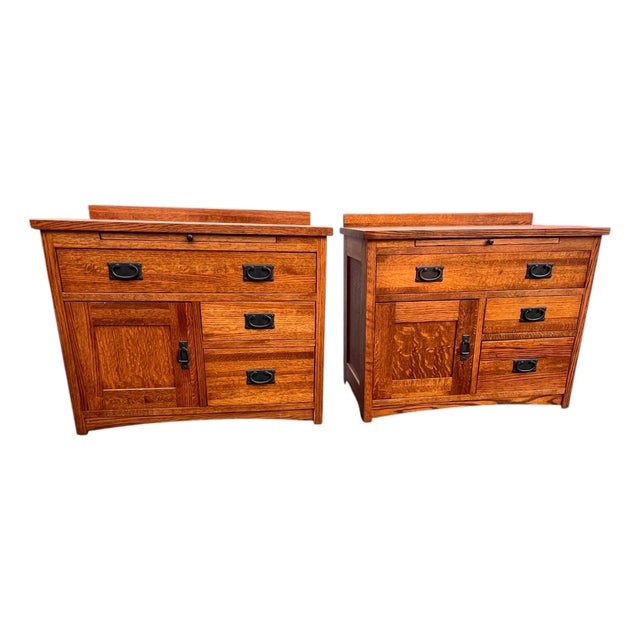 Late 20th Century Mission Oak Nightstands End Tables Michaels Furniture for Restoration Hardware, 2 Pieces For Sale