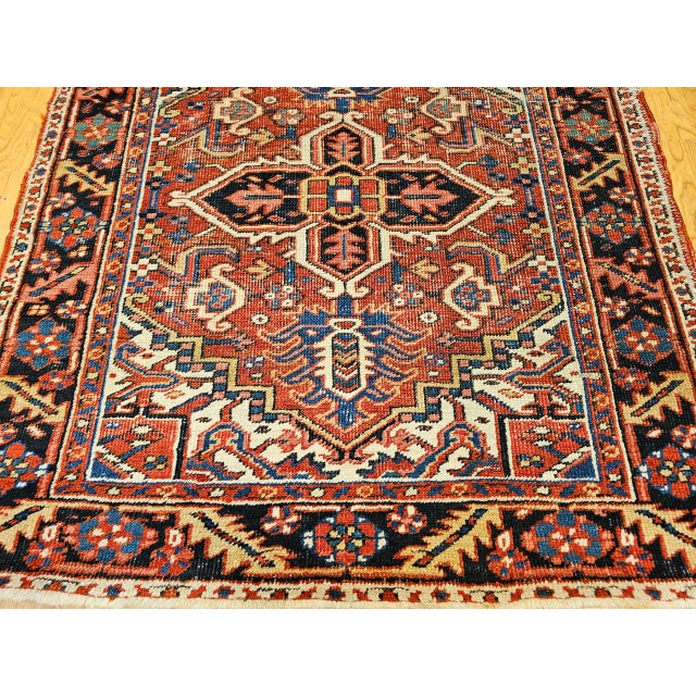Vintage Persian Heriz Serapi Rug, Hand-Knotted Wool, Geometric Pattern, Brick-Red & Ivory, 4x4 For Sale - Image 17 of 18