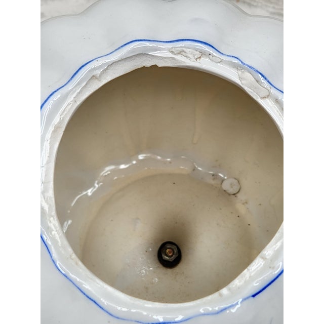 Antique Chinese Blue White Ginger Jar Hand Painted Porcelain 13 Inch Melon Ribbed For Sale - Image 9 of 12