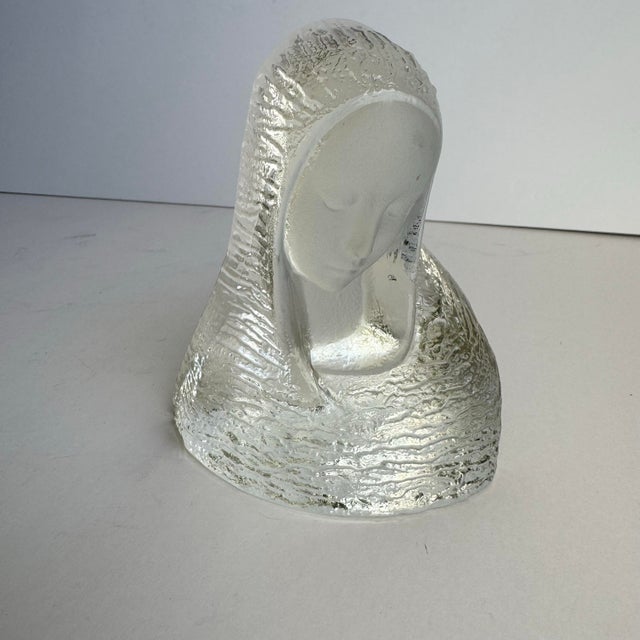 Glass Viking Glass Mary Madonna Sculpture Textured Clear Frosted Glass For Sale - Image 7 of 10