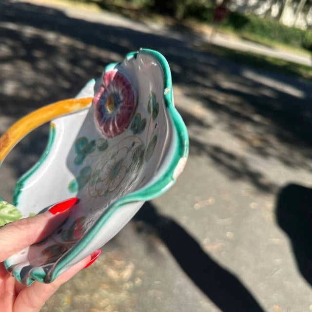 Majolica Hand-Painted Trompe l'Oeil Italian Dish For Sale - Image 4 of 4
